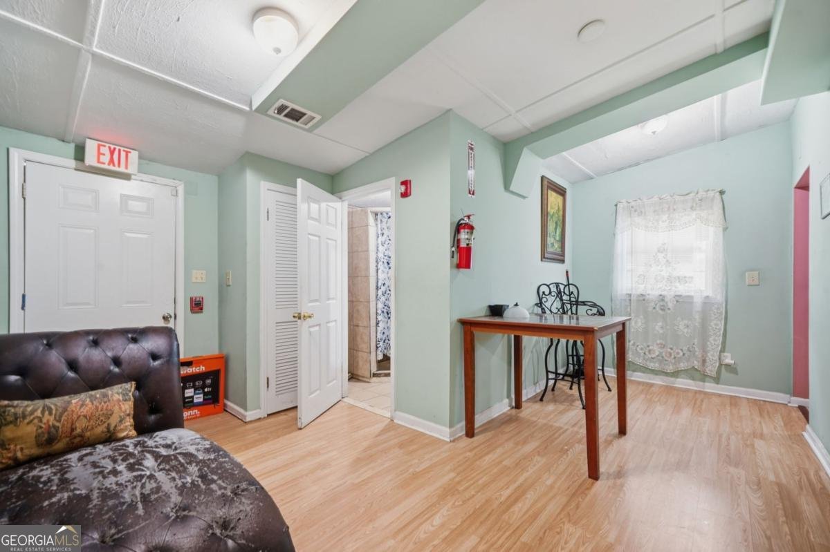 7417 Pleasant Hill Road Lithonia - 31