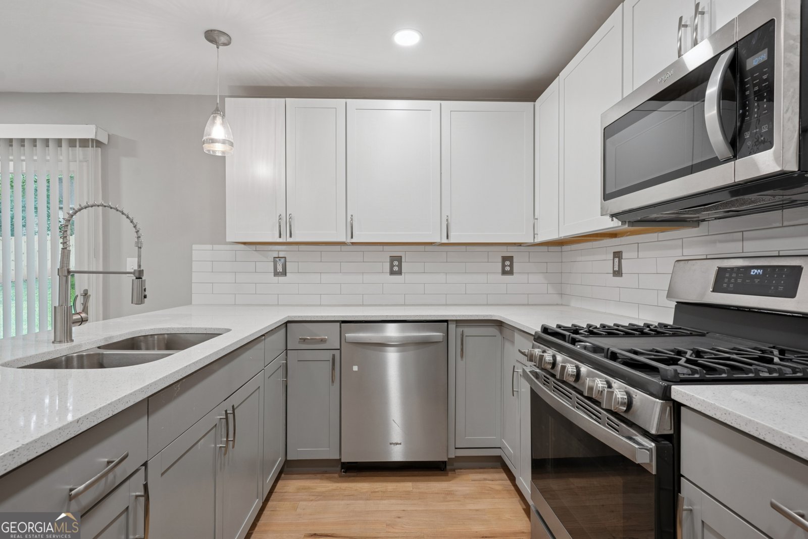 1335 East Washington Avenue East Point - 11