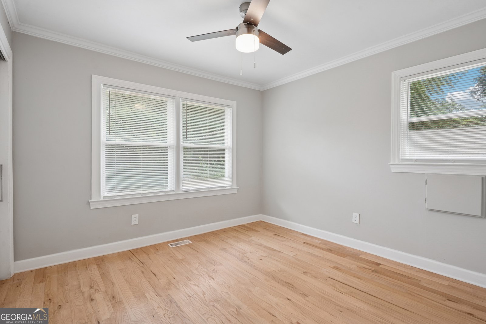 1335 East Washington Avenue East Point - 20