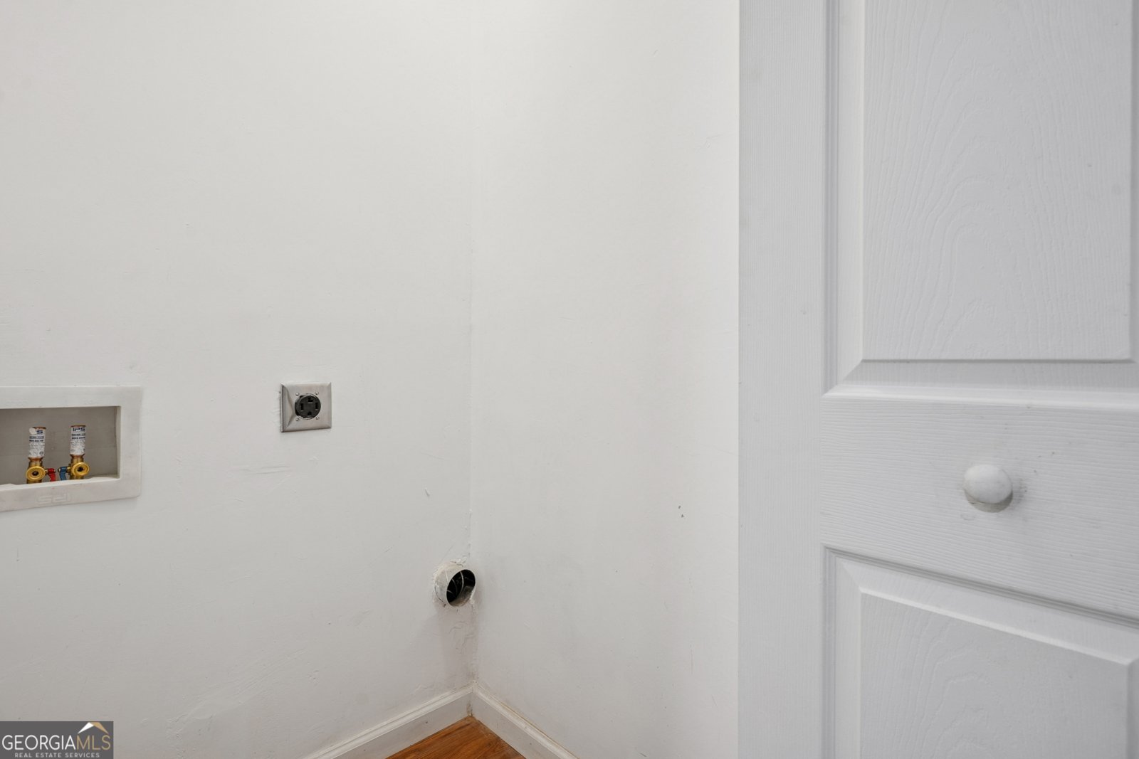 1335 East Washington Avenue East Point - 27