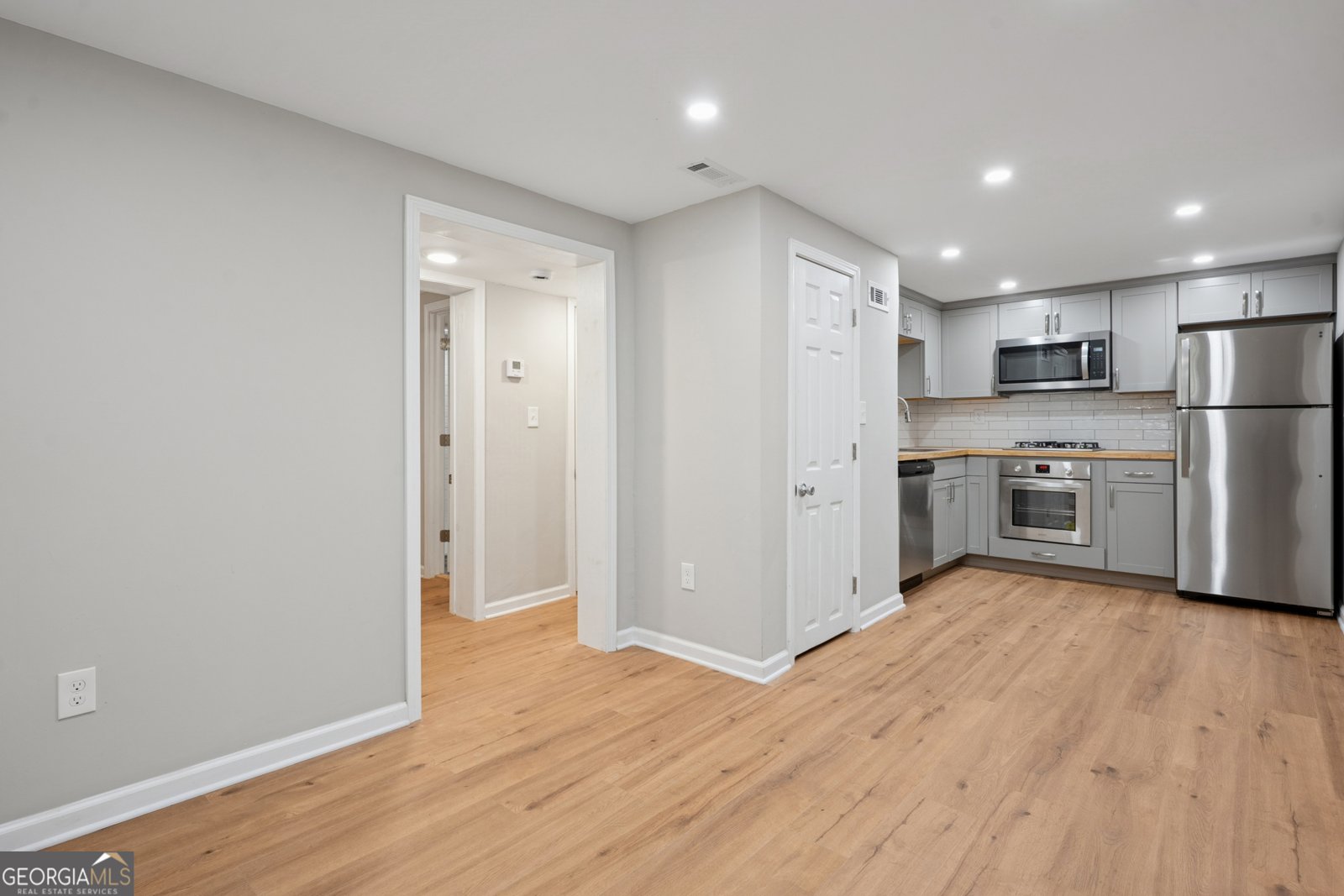 1335 East Washington Avenue East Point - 28