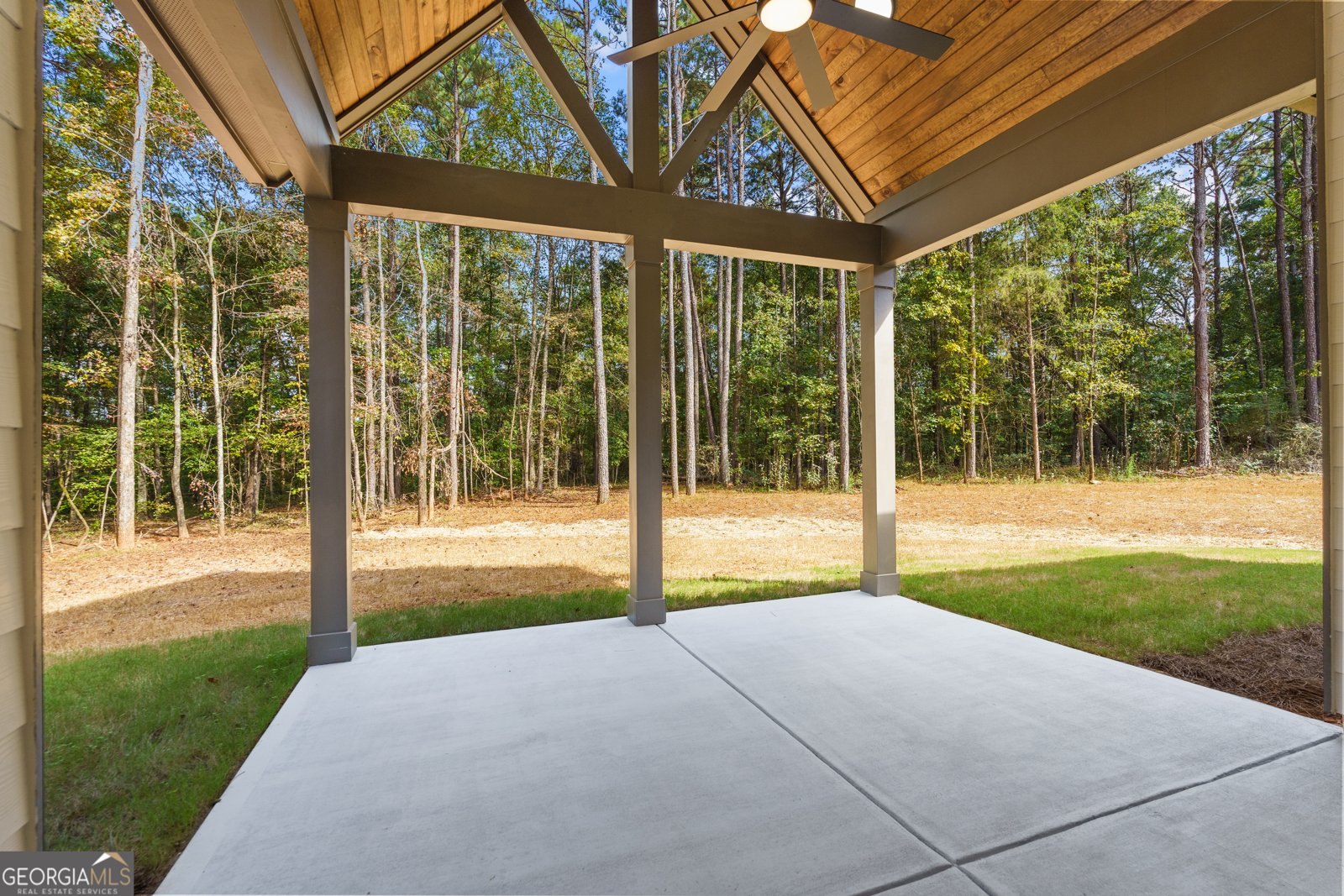 106 Maple Valley Drive Jenkinsburg - 43