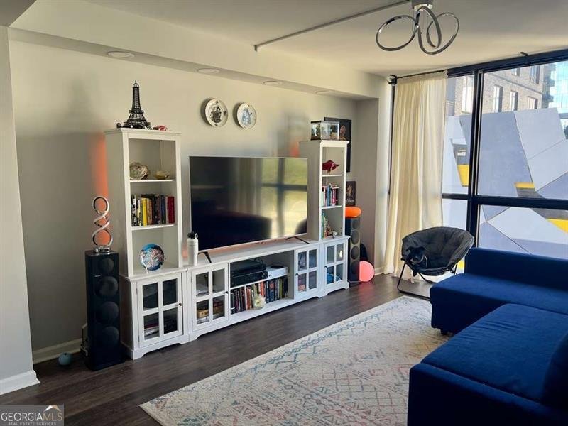 1280 WEST PEACHTREE Street Atlanta - 3