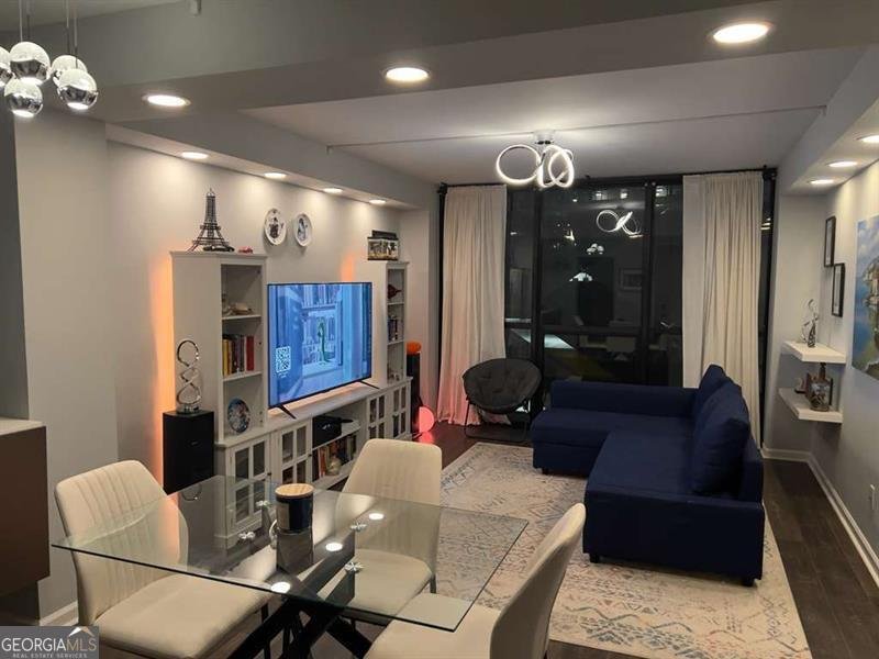 1280 WEST PEACHTREE Street Atlanta - 5