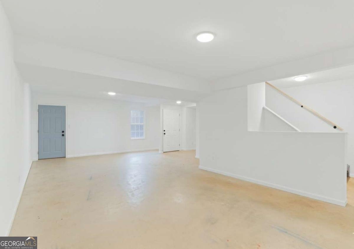 125 Nelson Oaks Drive Ball Ground - 33