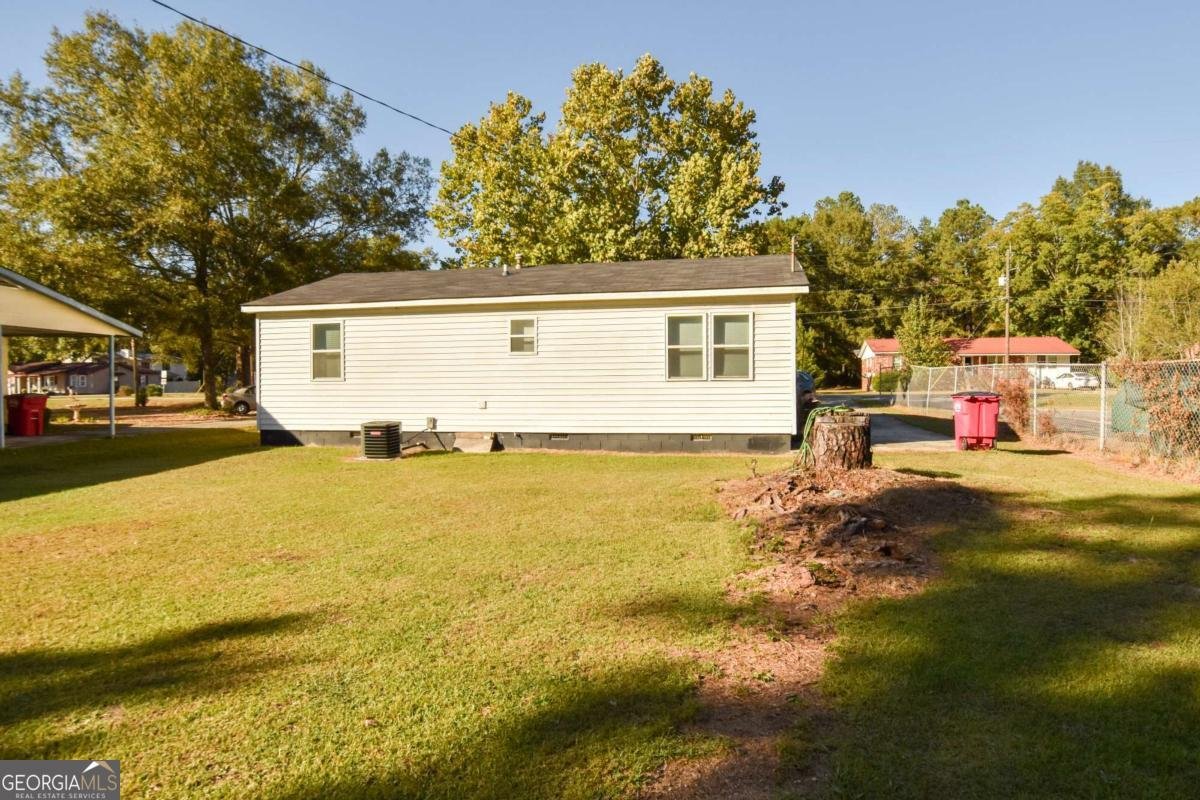 516 Sunhill Road Sandersville - 24