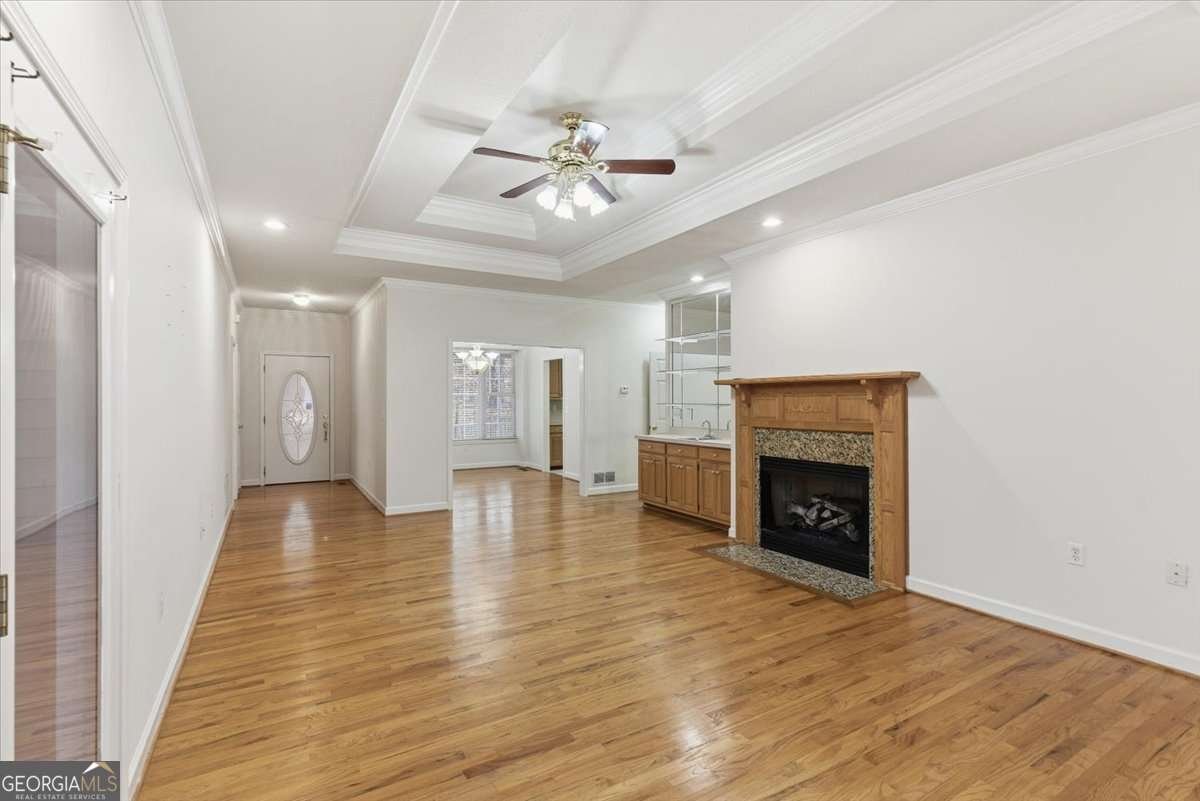 875 Knox Bridge Highway White - 10