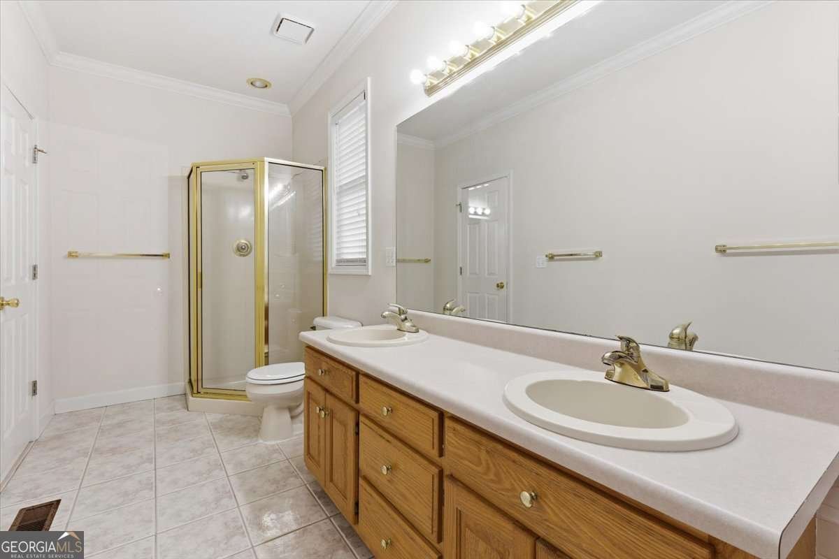 875 Knox Bridge Highway White - 23