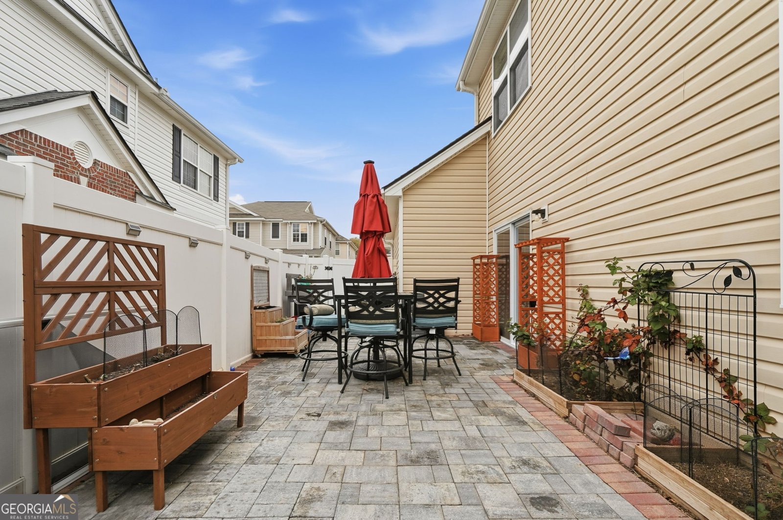 3925 Cutler Donahoe Way Cumming - 40