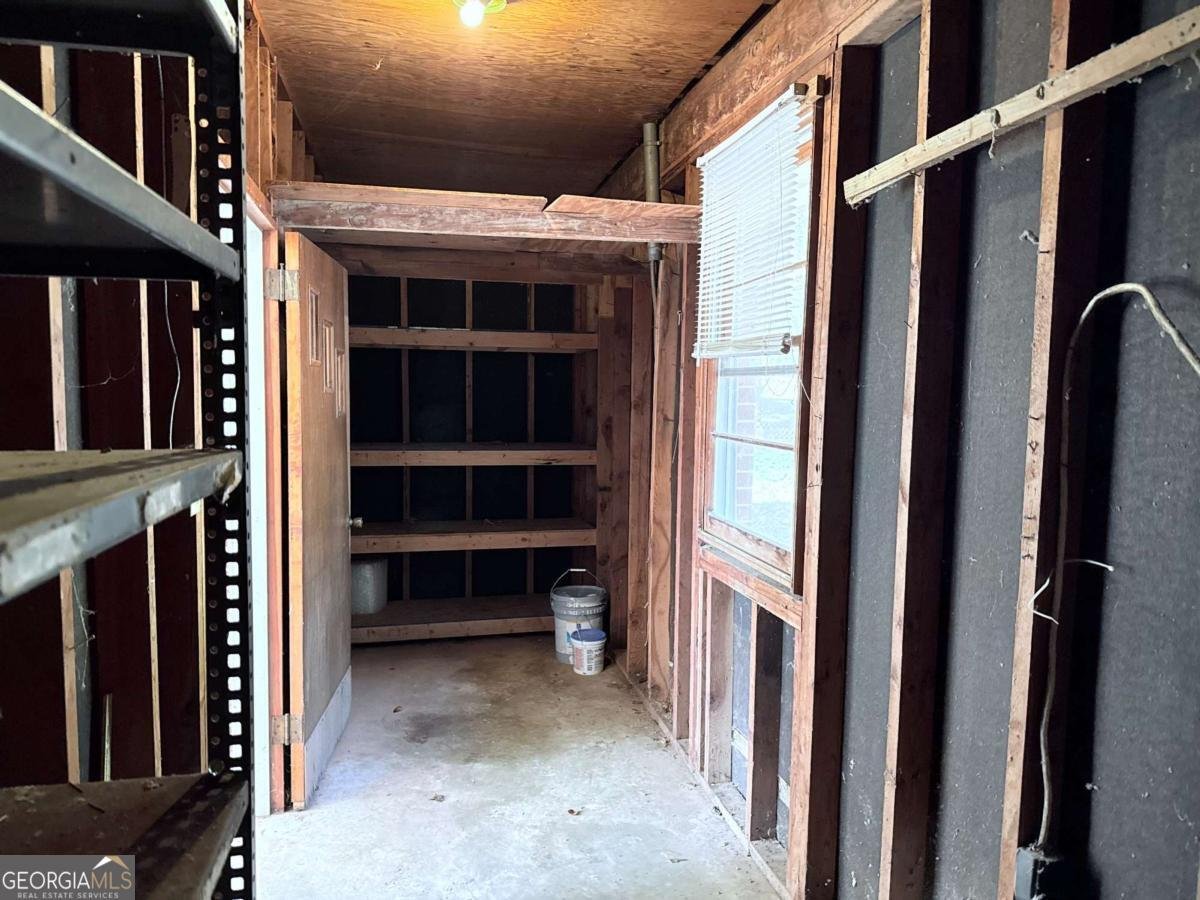 1226 Hickory Drive Lilburn - 33