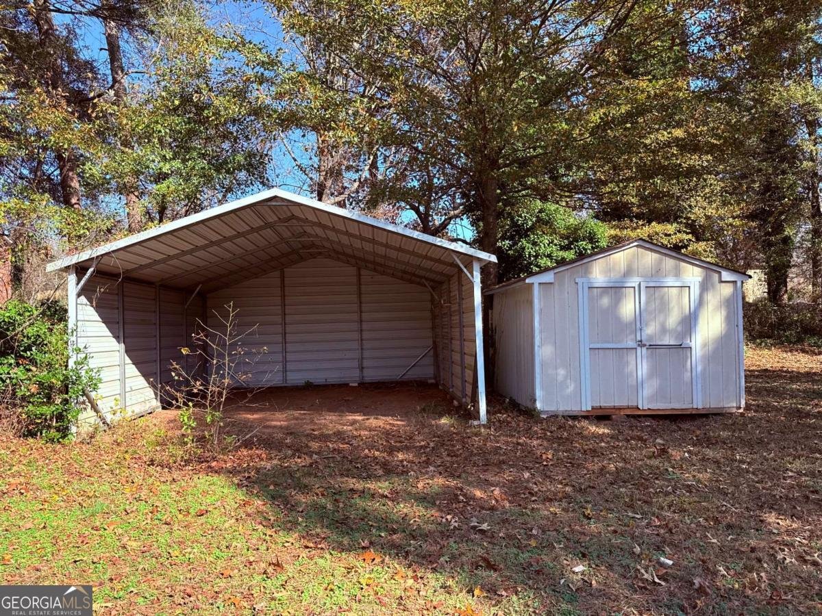 1226 Hickory Drive Lilburn - 37