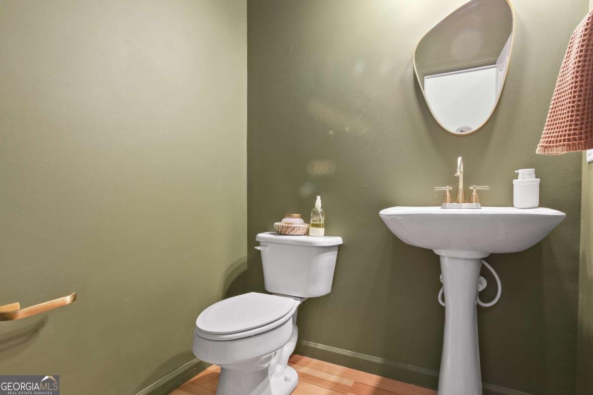 18 JEKYLL Drive Marietta - 12