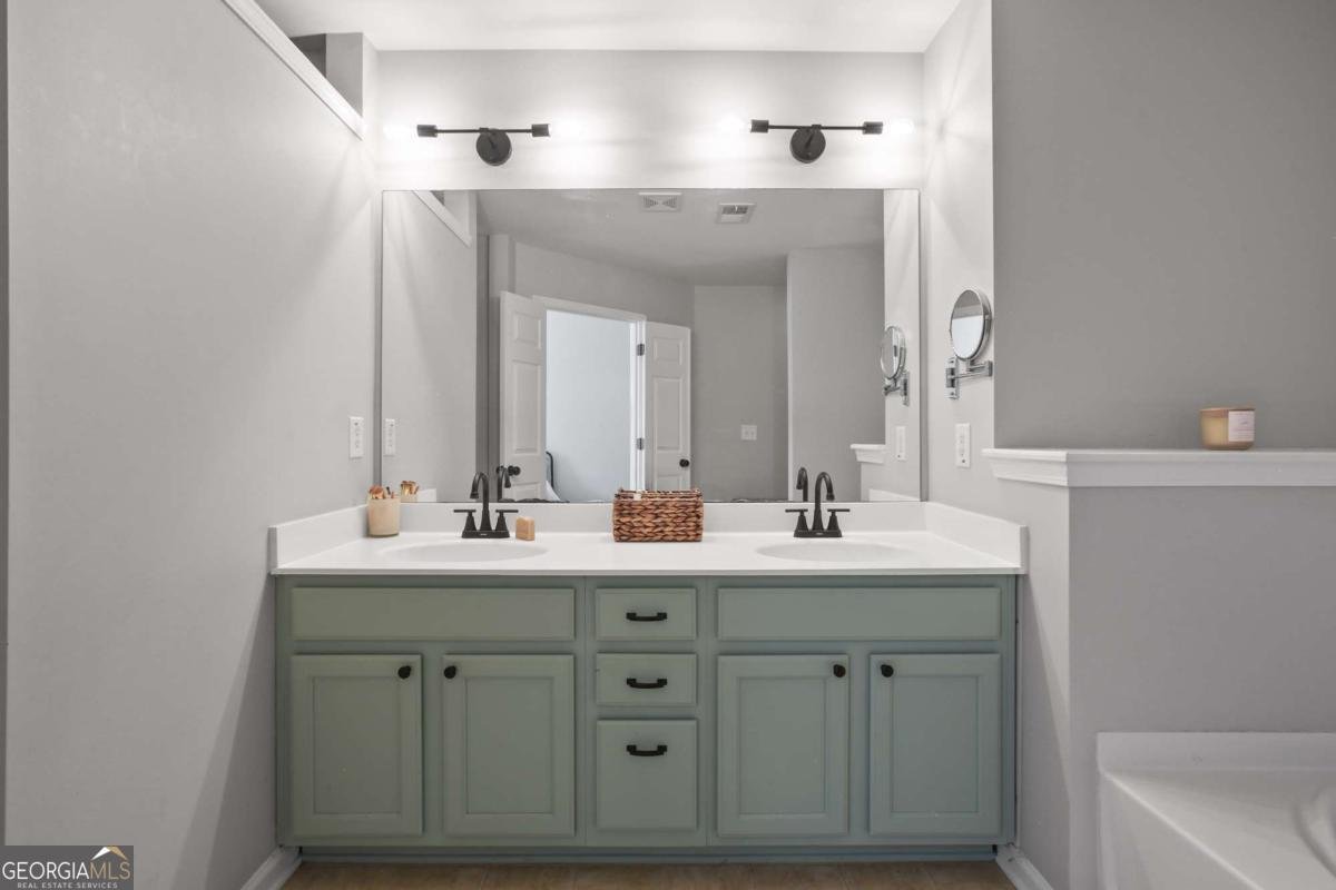 18 JEKYLL Drive Marietta - 19