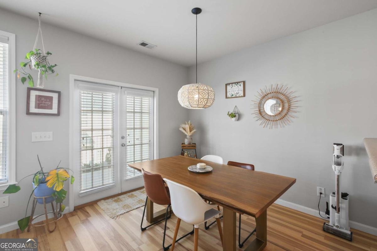 18 JEKYLL Drive Marietta - 5