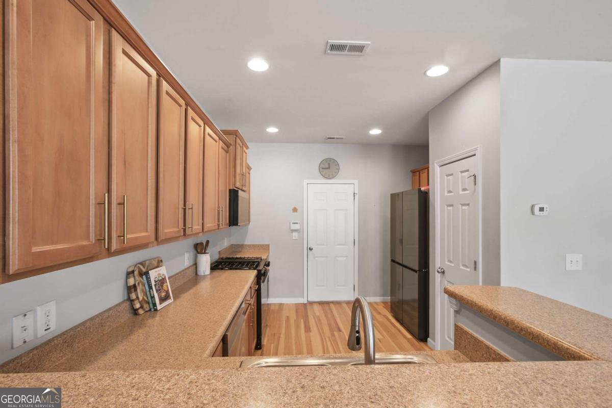 18 JEKYLL Drive Marietta - 6