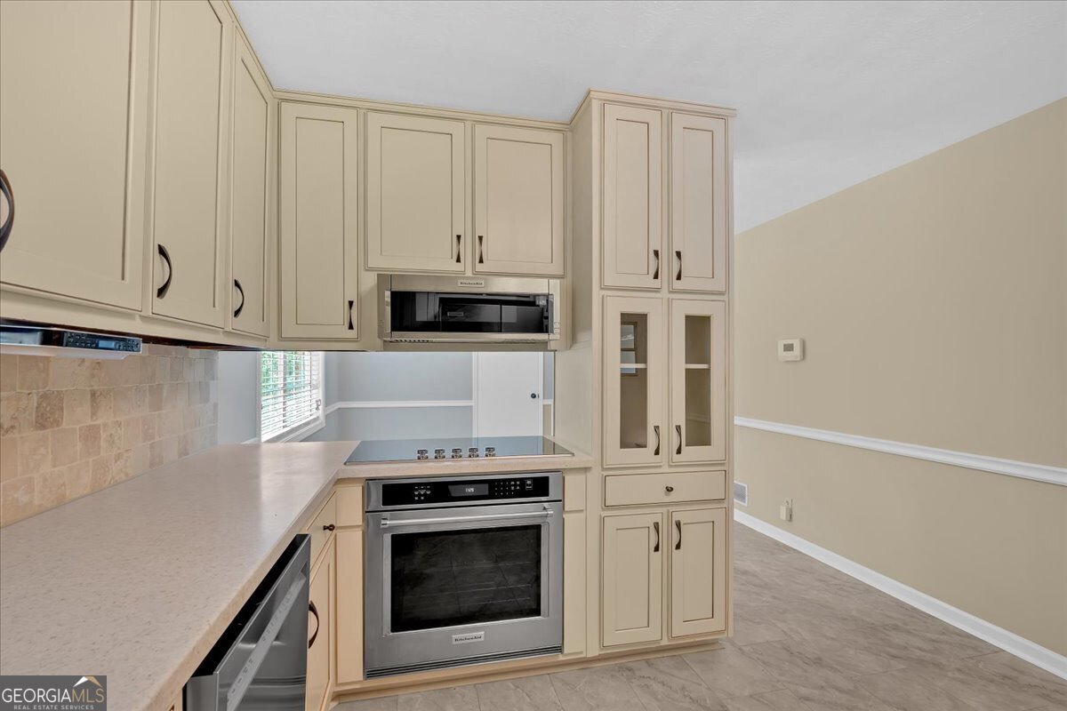 115 Creek Circle Stockbridge - 3