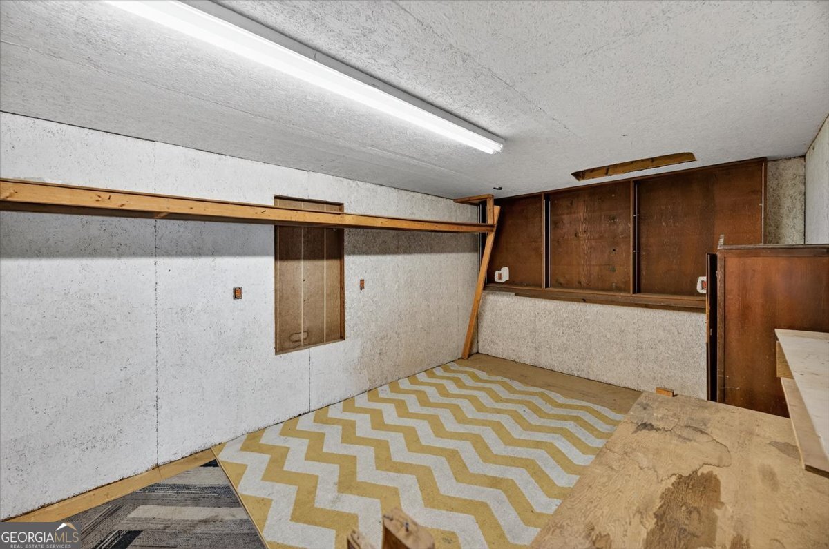 5682 Hartley Bridge Road Macon - 23