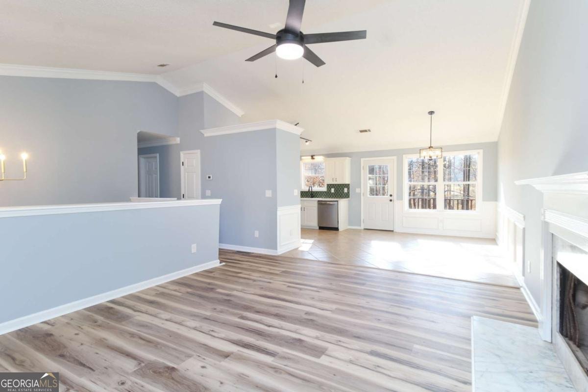 7357 RALEIGH Way Bethlehem - 12