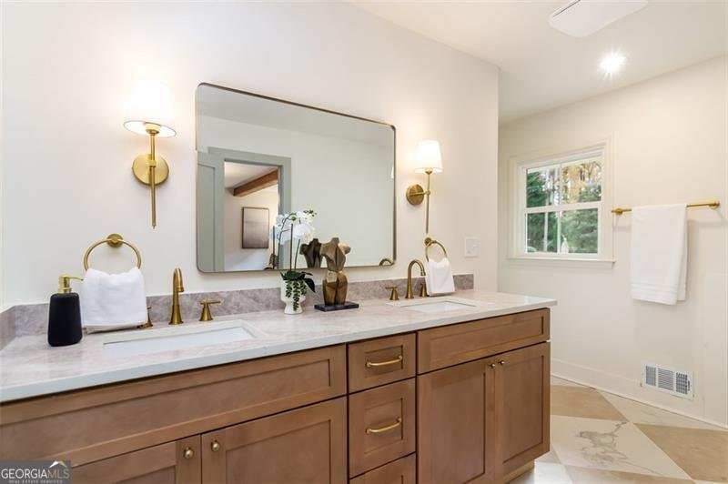 4956 Mountclaire Stone Mountain - 33