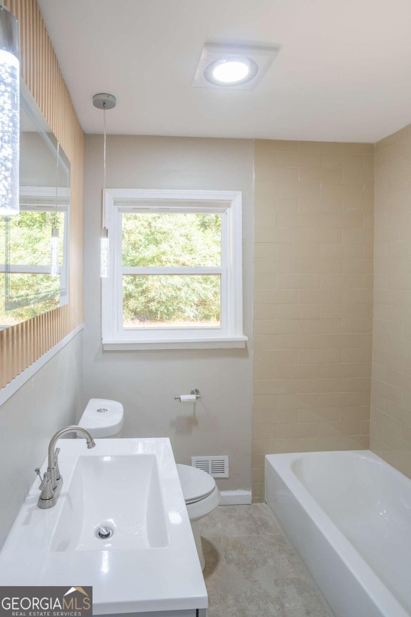 2282 Belmont Drive Decatur - 13