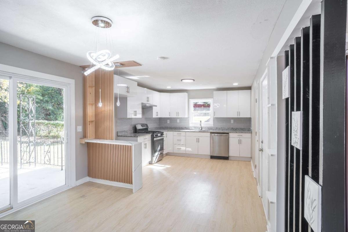 2282 Belmont Drive Decatur - 8