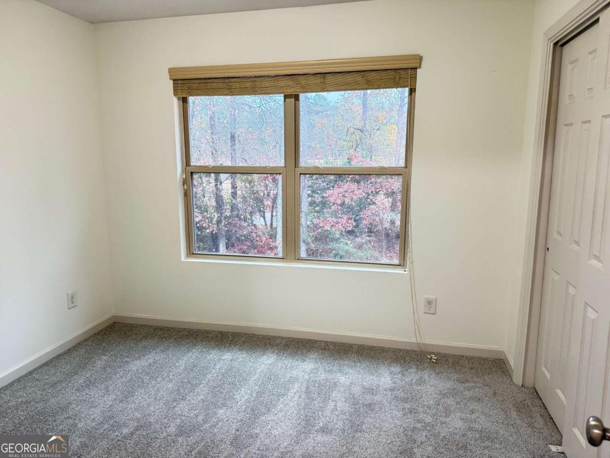 3925 Dunaire Drive Stone Mountain - 25