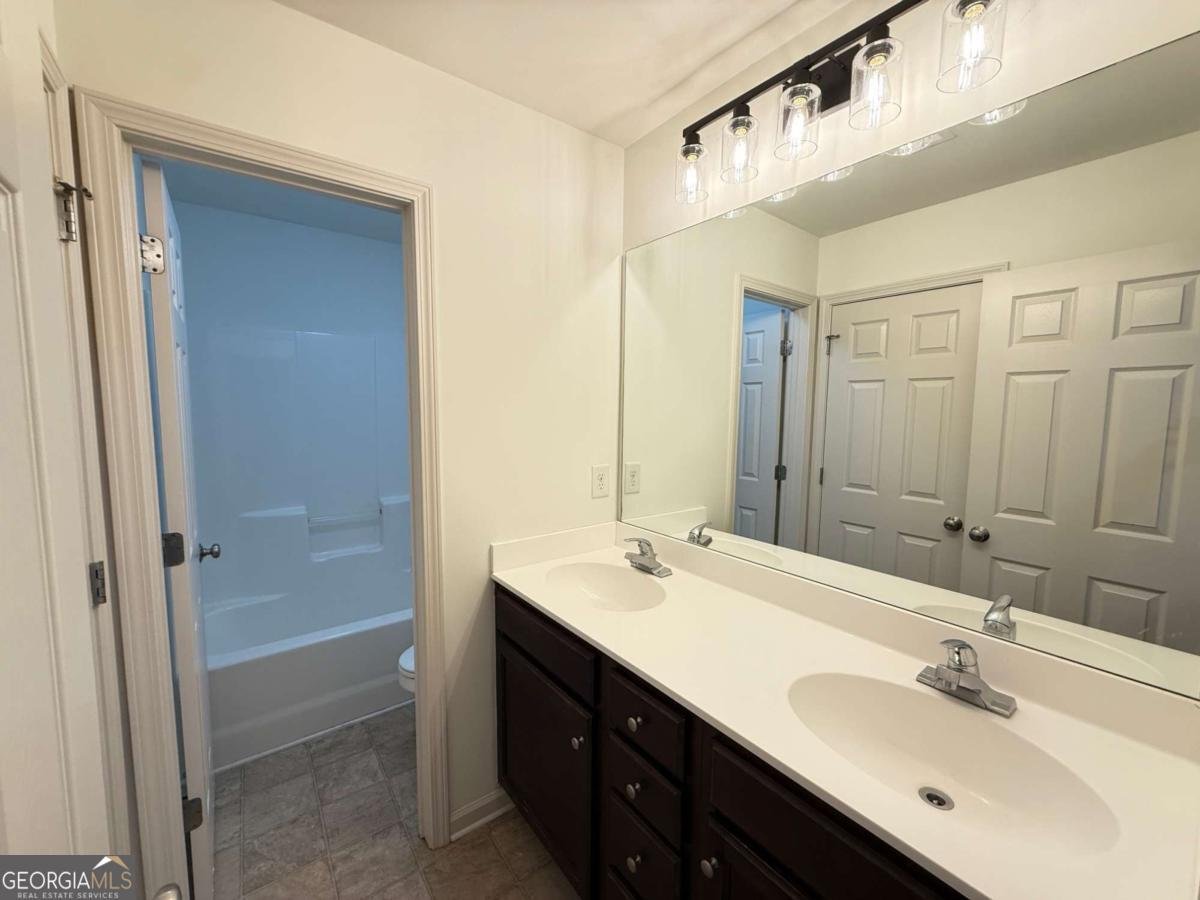 3925 Dunaire Drive Stone Mountain - 26