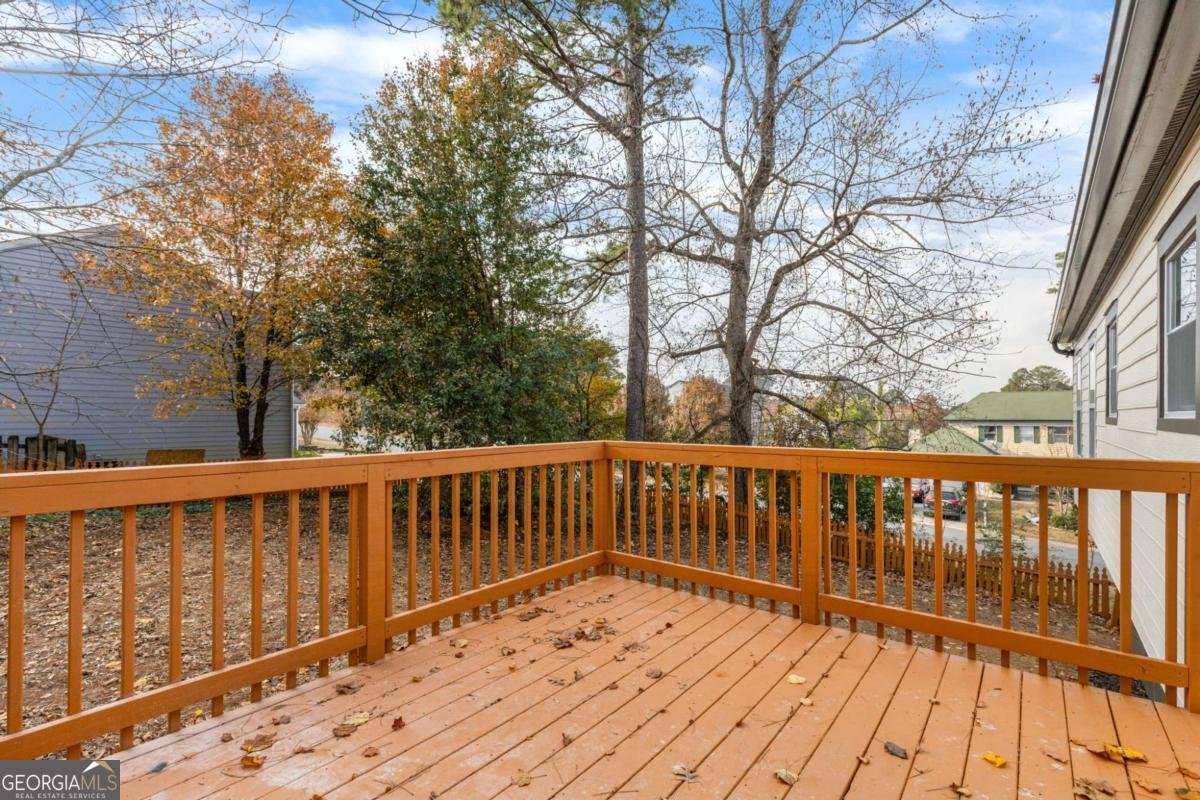 1060 Heatherwood Court Norcross - 16