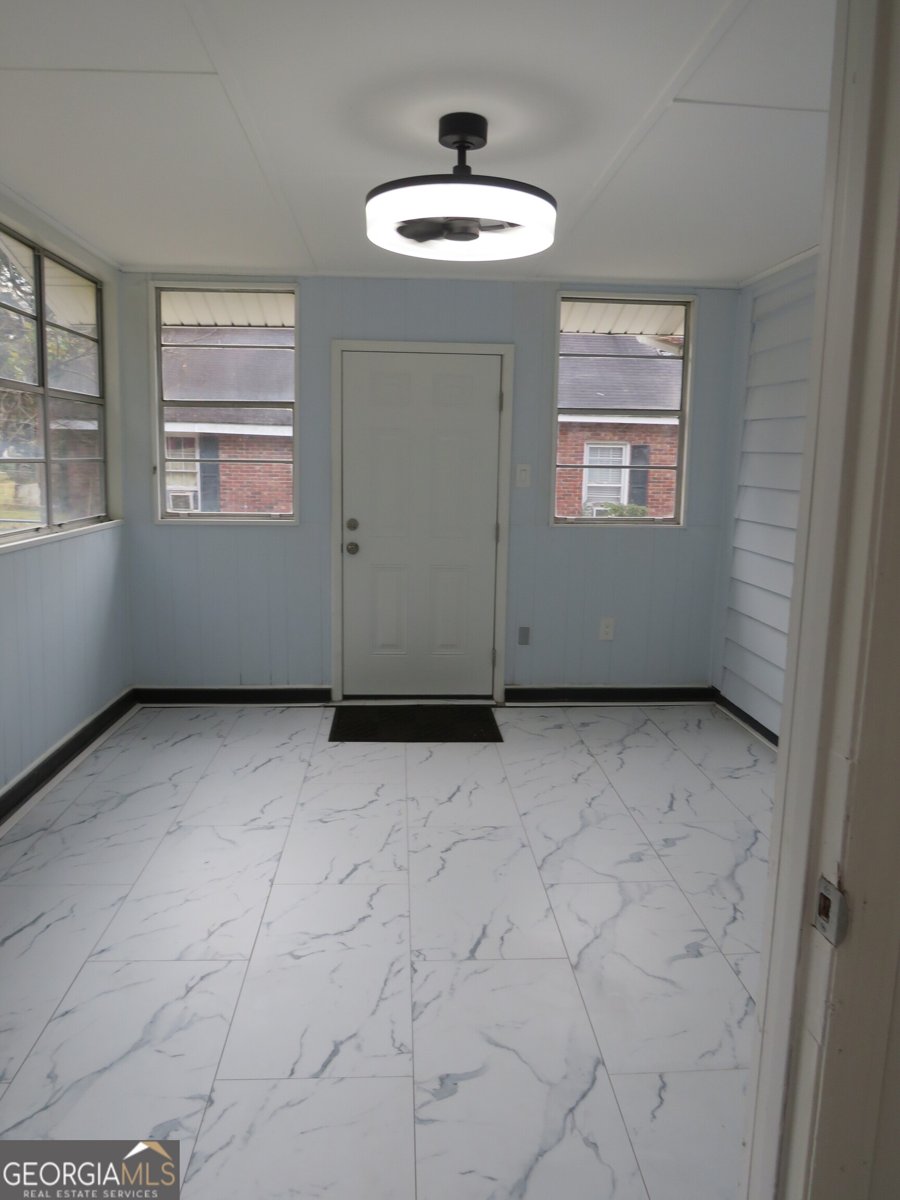 413 Floyd Street Sandersville - 27