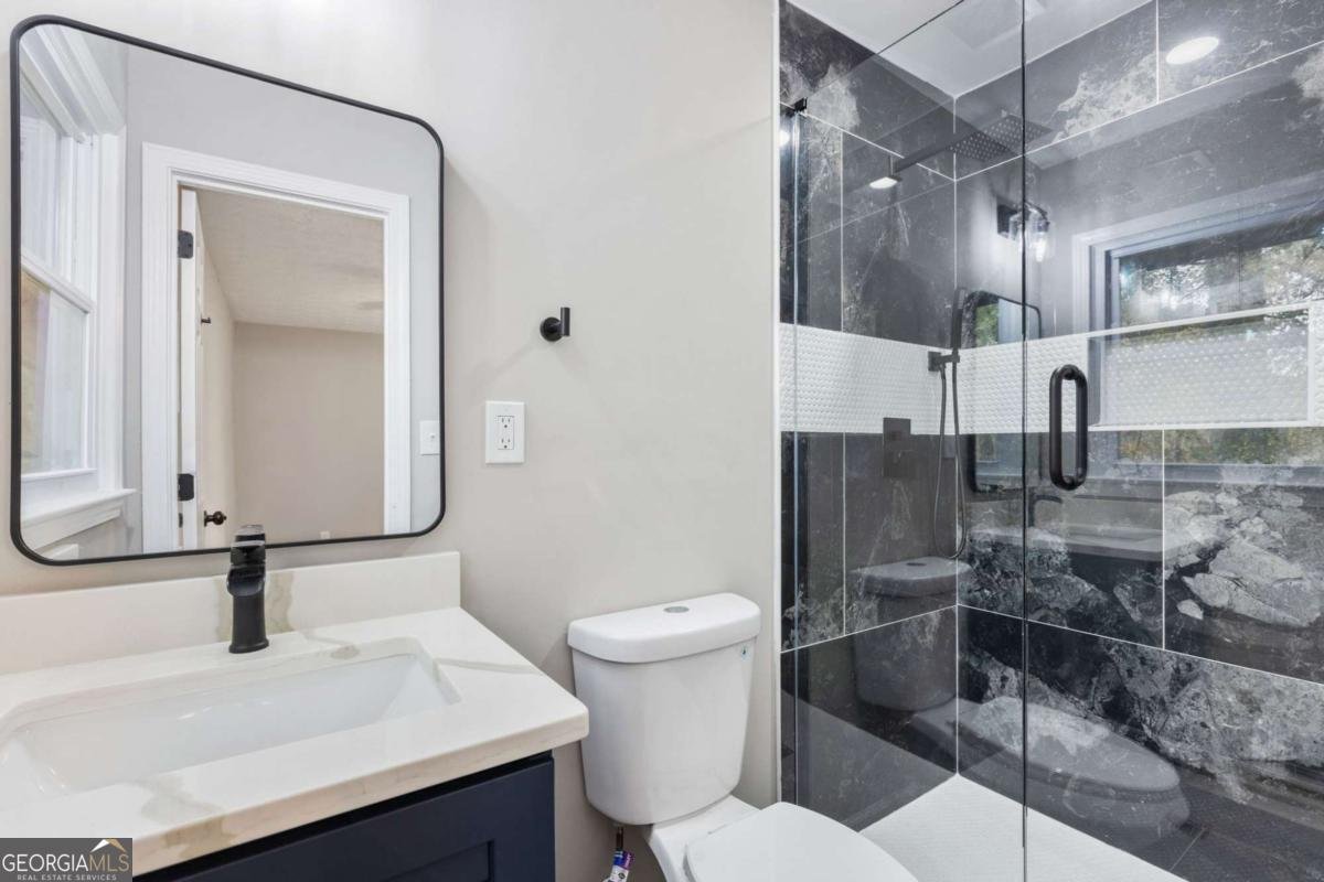 1784 Deshon Road Lithonia - 16