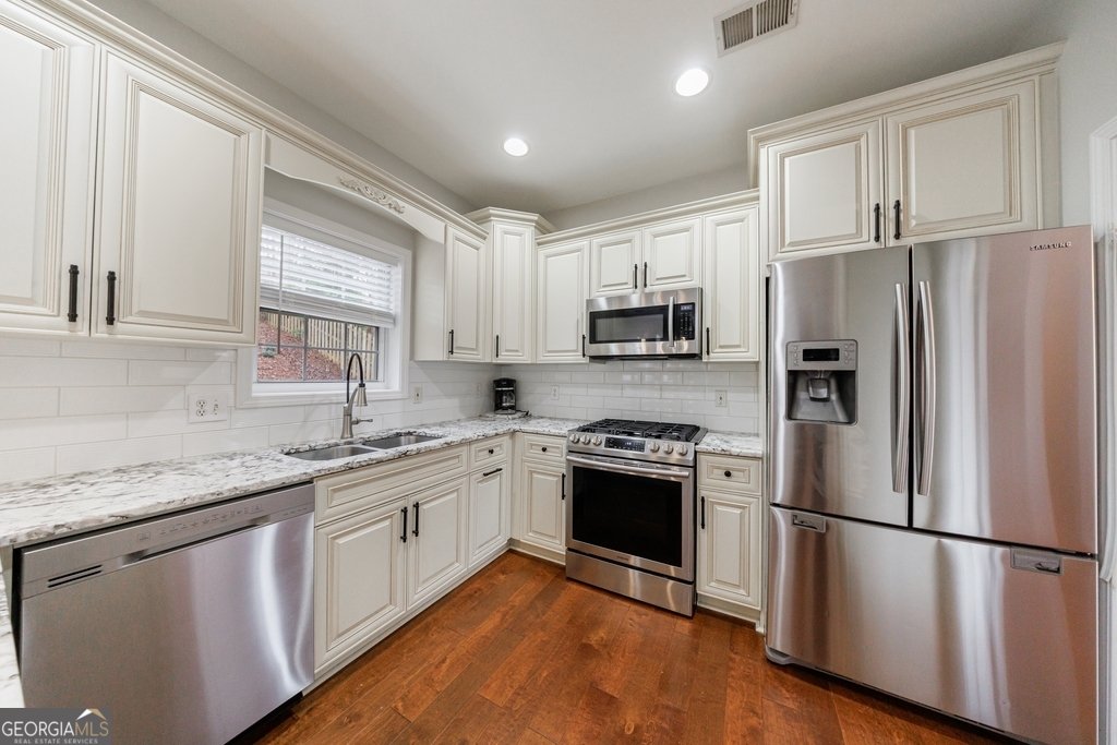 195 Weatherstone Drive Woodstock - 10