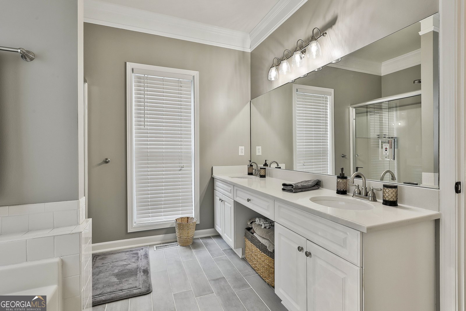 125 GLADYS LN FAYETTEVILLE - 30