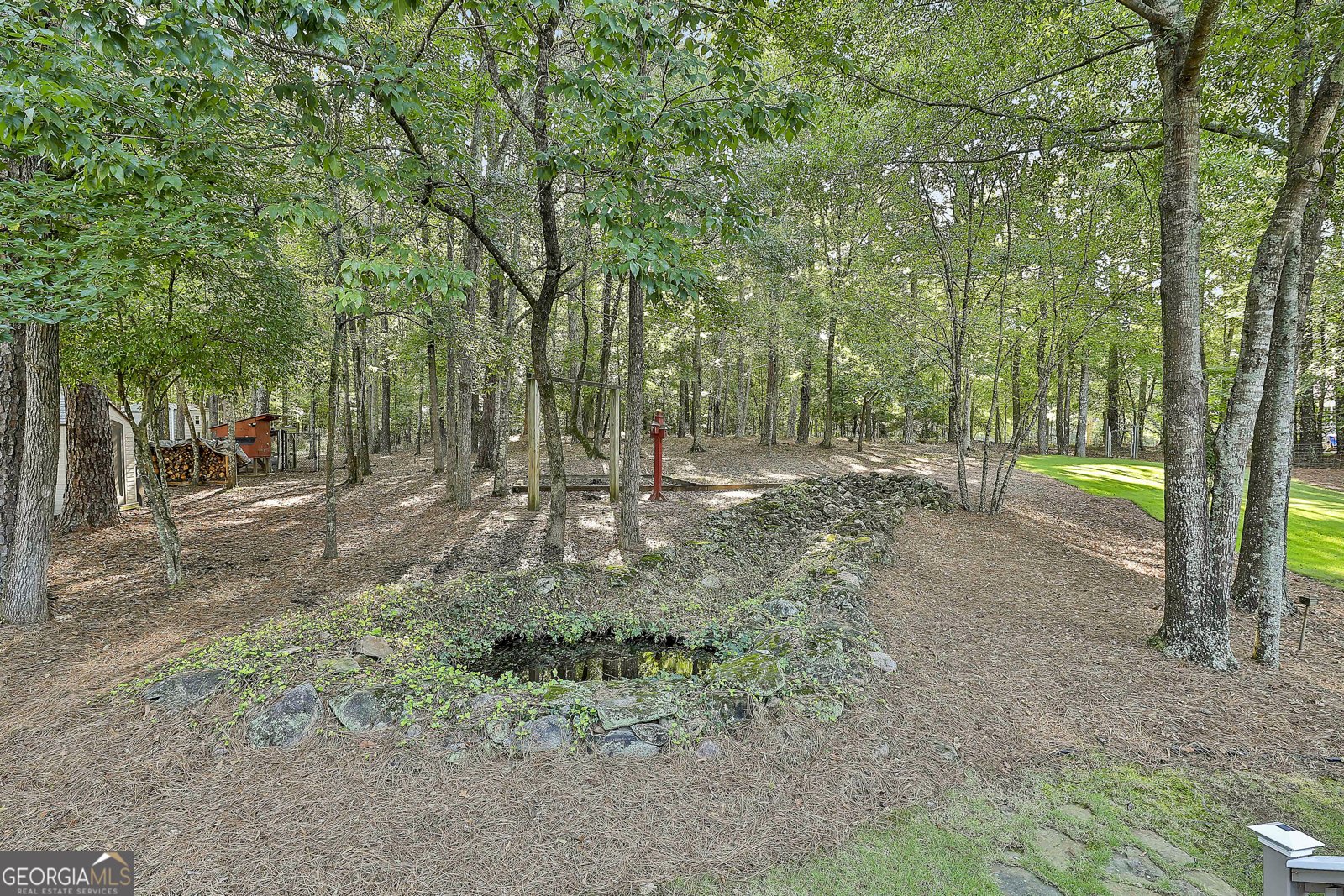 125 GLADYS LN FAYETTEVILLE - 49