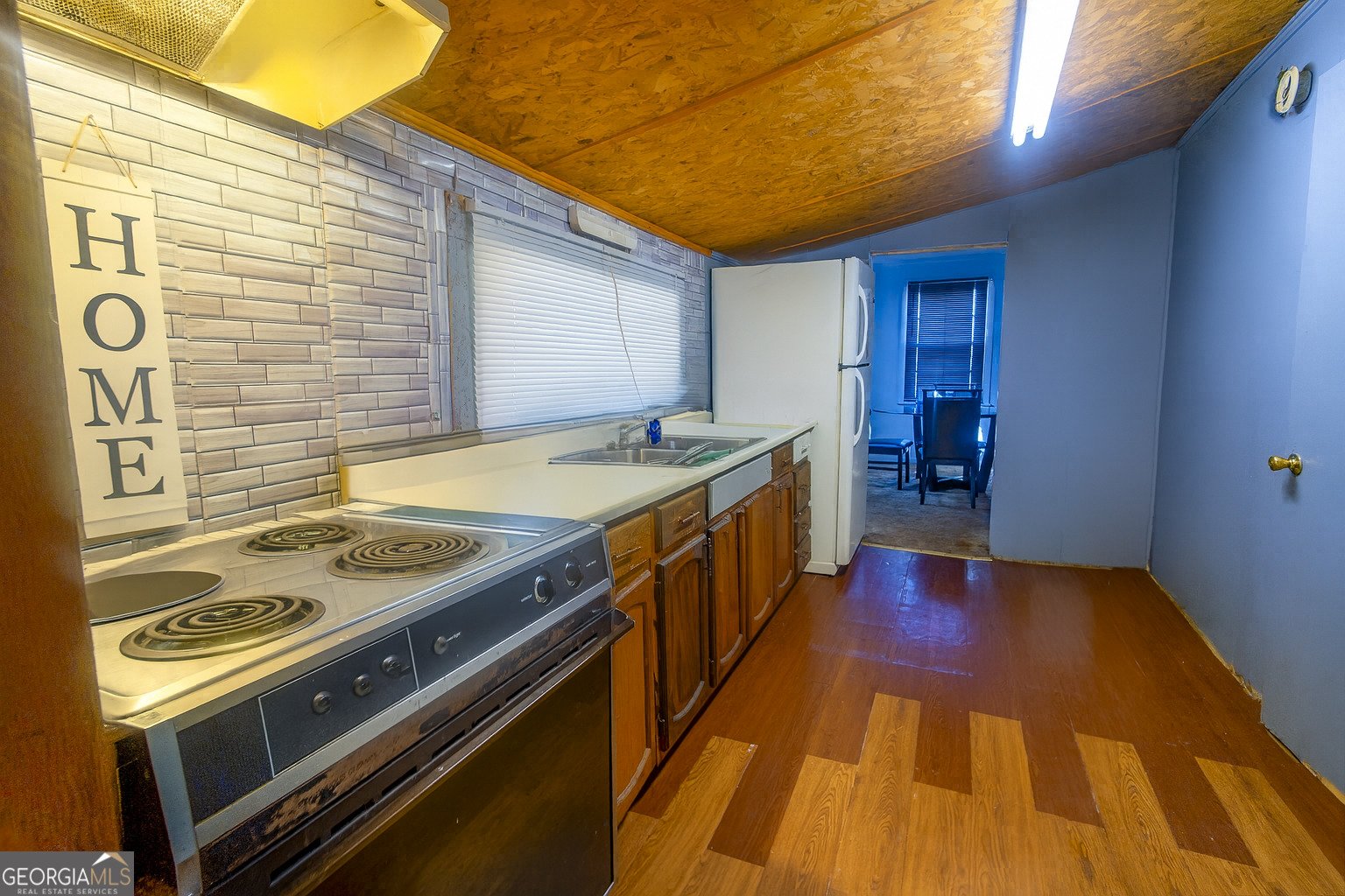 44 Clairmont Avenue Elberton - 6