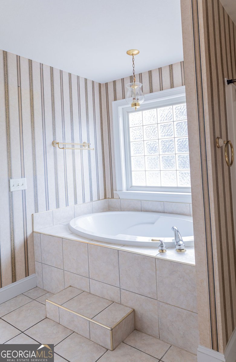 218 Golden Oaks Drive Lafayette - 39