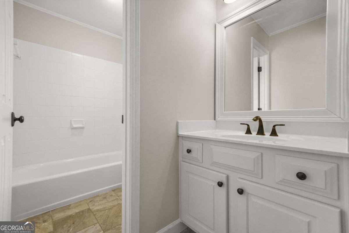 338 Grand Avenue Suwanee - 17