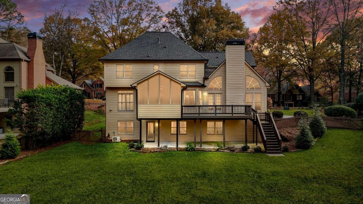 338 Grand Avenue Suwanee - 40