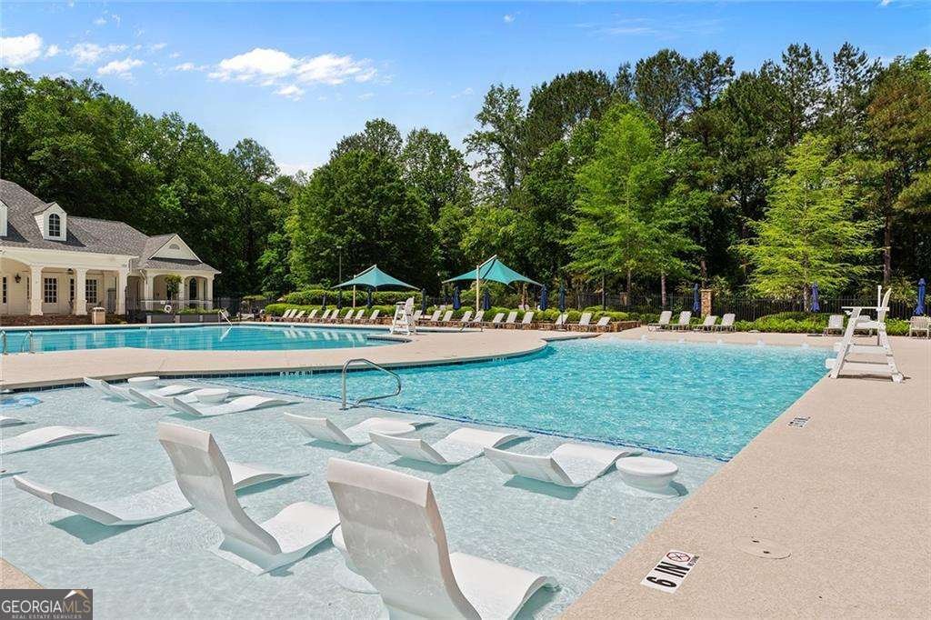 338 Grand Avenue Suwanee - 55