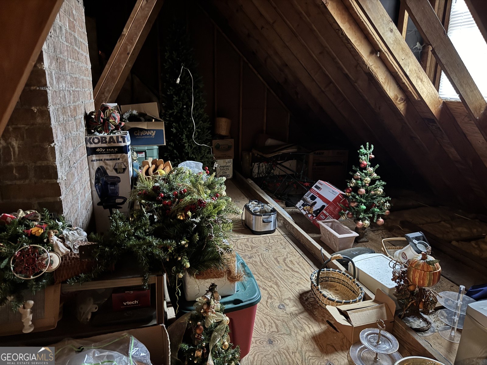 214 River North Circle Macon - 24