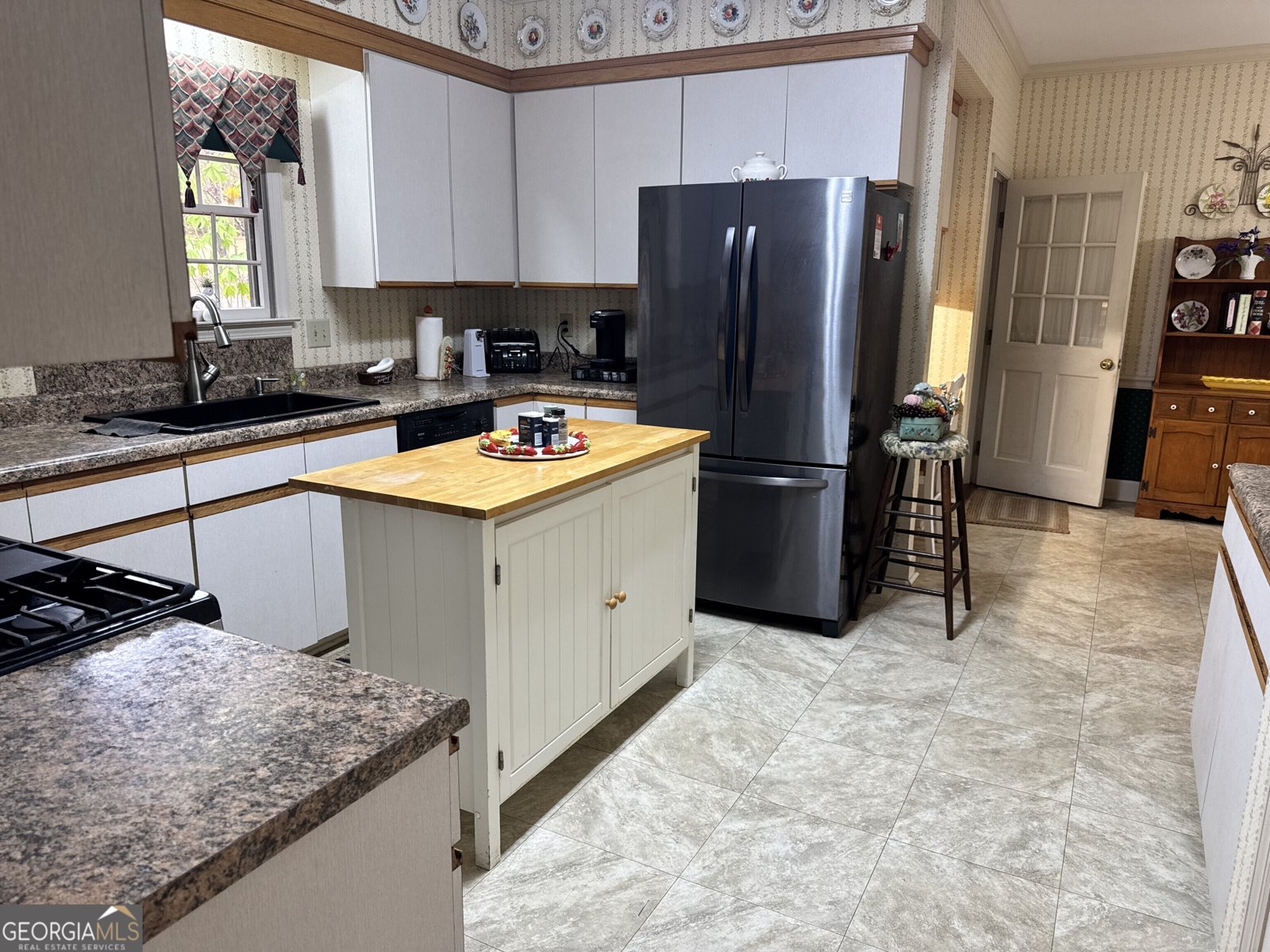 214 River North Circle Macon - 7