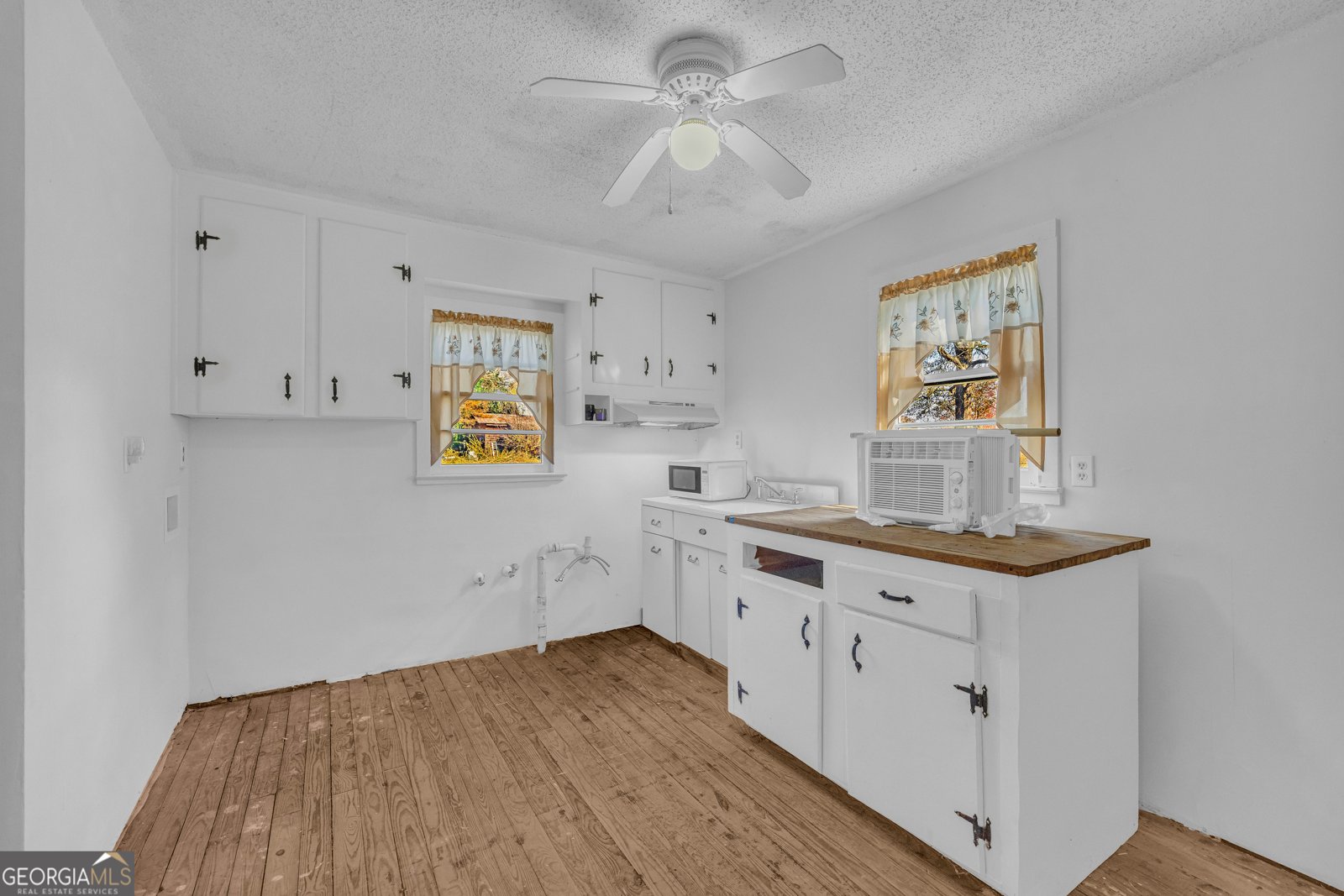 7514 GA HWY 17 Bowersville - 17