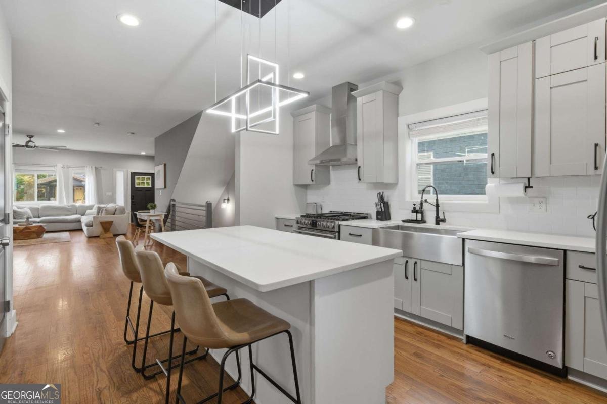 160 Vanira Avenue Atlanta - 23