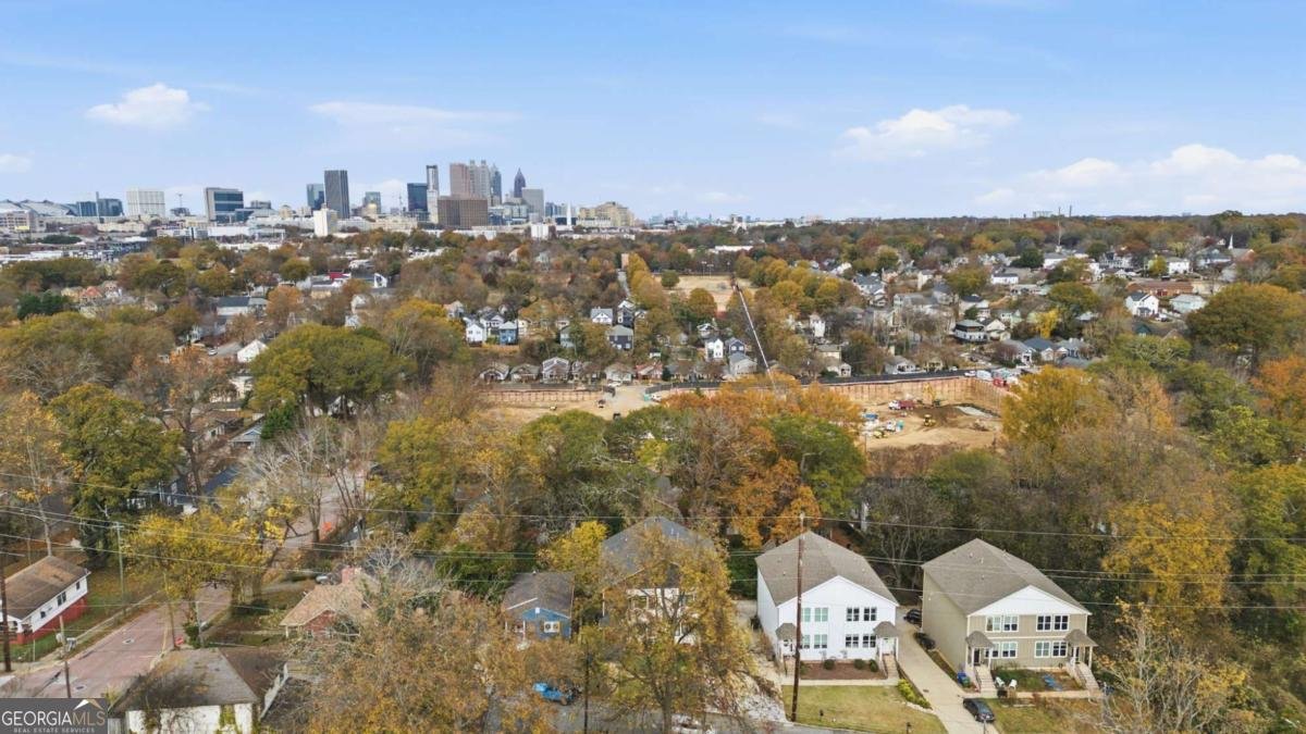 160 Vanira Avenue Atlanta - 37