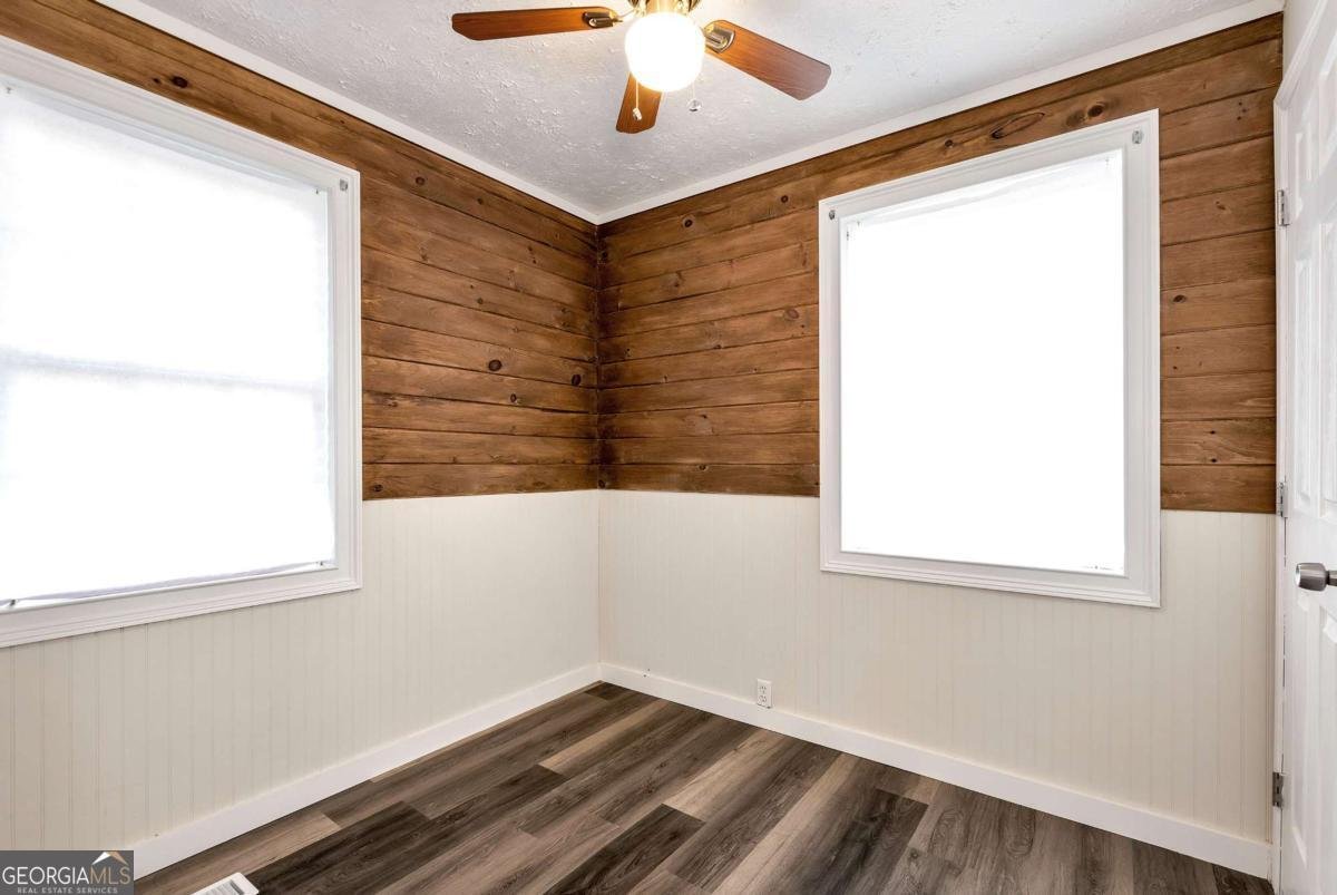 27 Andy Court Commerce - 17