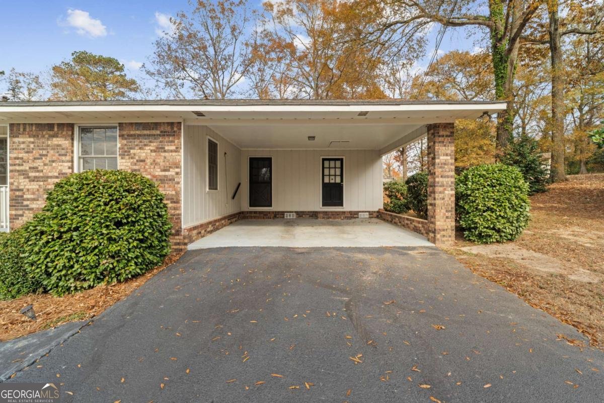 201 Crestmont Drive Calhoun - 37