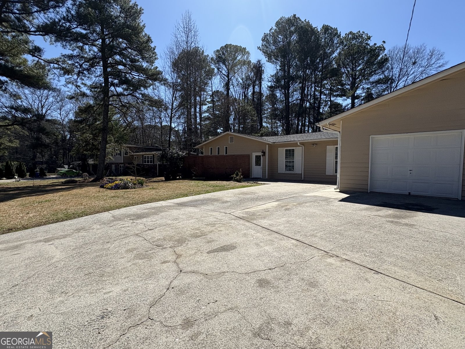 2807 McClave Drive Doraville - 38