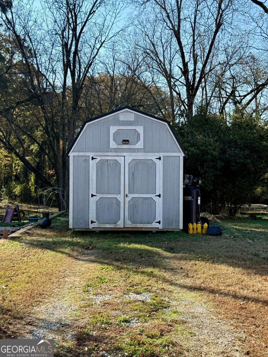 231 Bowers Street Royston - 26