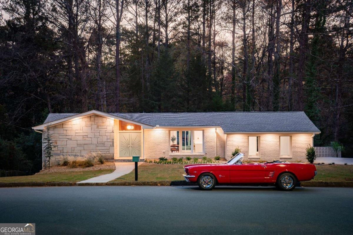 1888 Alderbrook Road Atlanta - 14