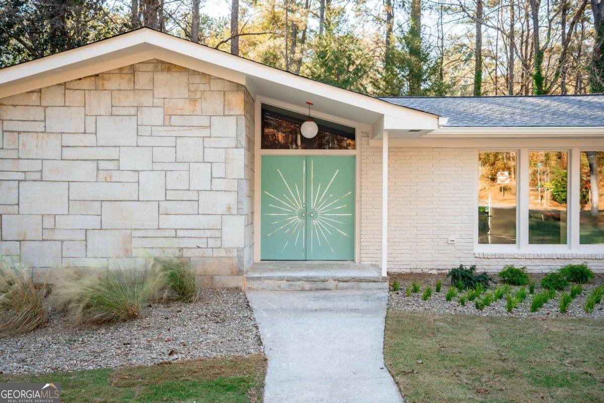 1888 Alderbrook Road Atlanta - 3