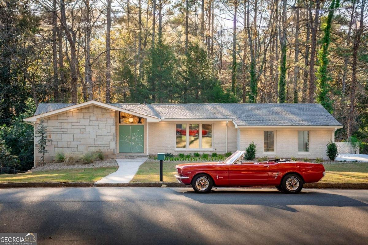 1888 Alderbrook Road Atlanta - 40